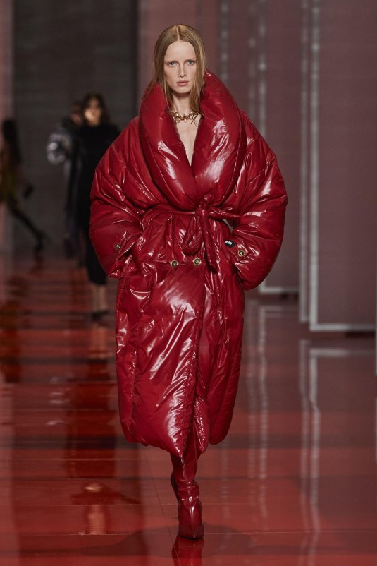 Женский модный пуховик