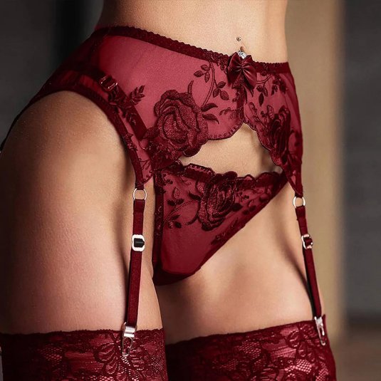 Пояс с чулками