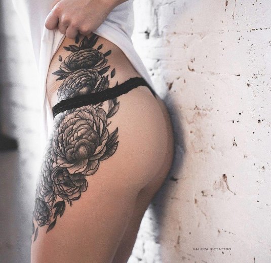 Красивые тату для девушек на бедре