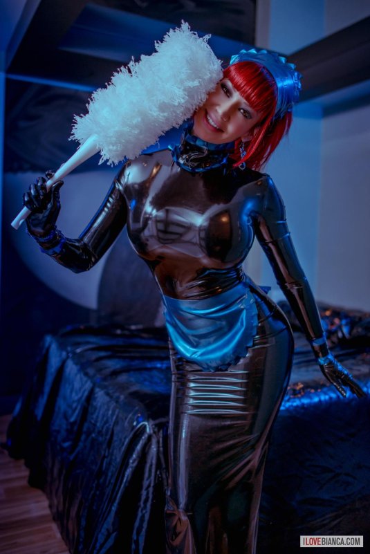 Бьянка бошан латекс горничная