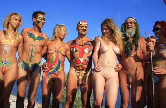 Нудистские фестивали голые парни