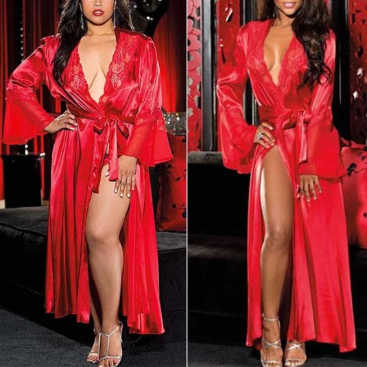 Красный длинный пеньюар