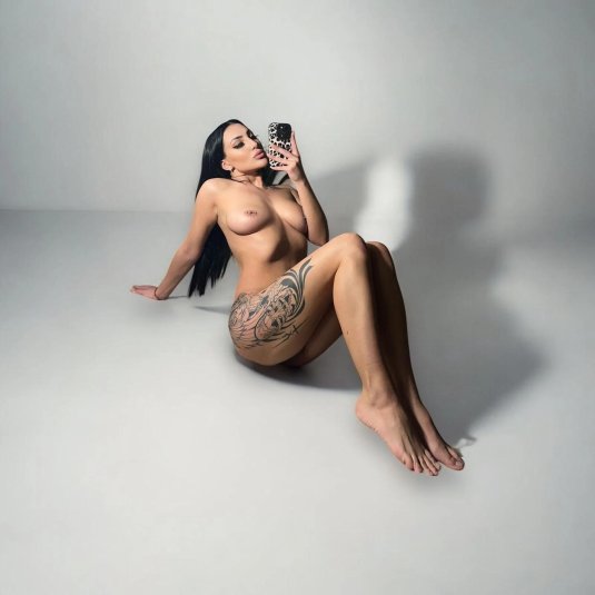 Эротика голые женщины