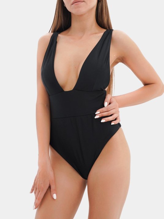 Слитные купальники