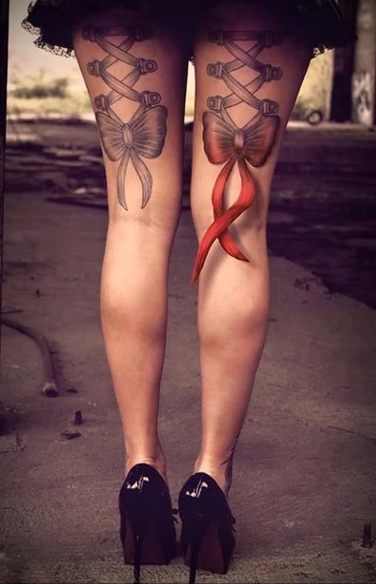 Бантики на ногах тату