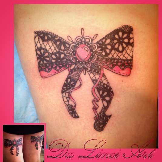 Тату бантик