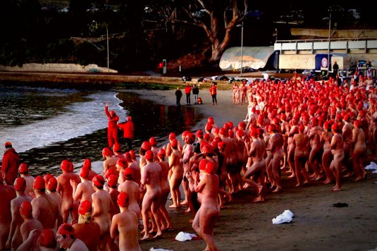 Массовое обнажение