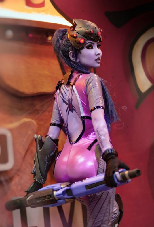 Роковая вдова cosplay