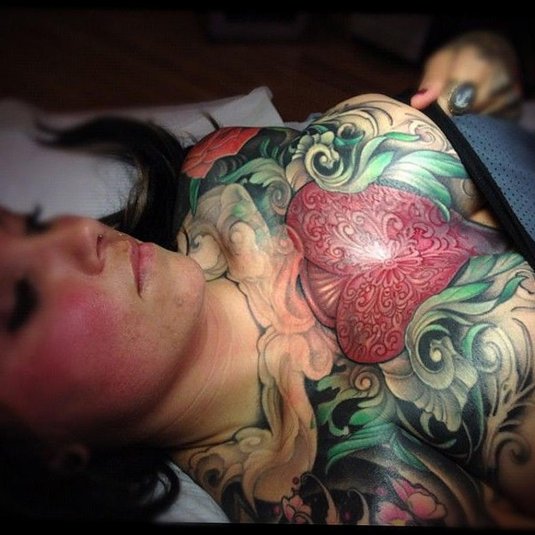 Женская татуировка