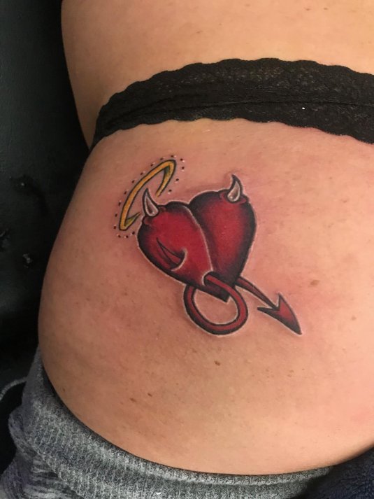 Тату сердца