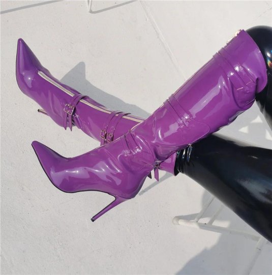 Сапоги сиреневые на шпильке