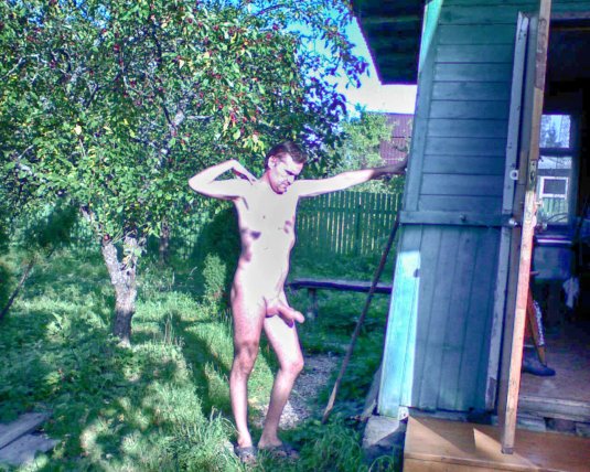 Бабы м мужики на даче ню