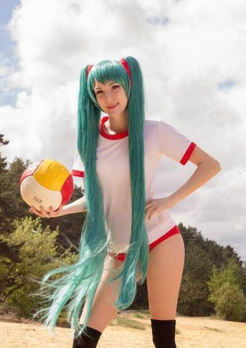 Бесконечное лето мику косплей