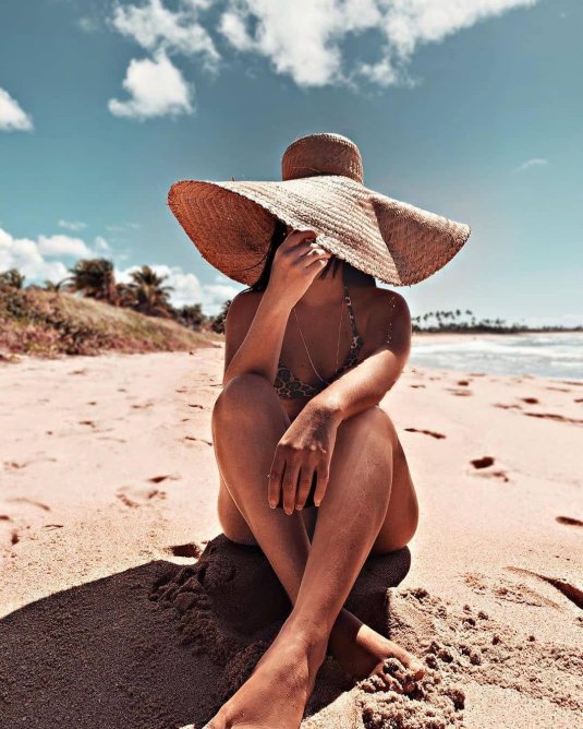 Девушки пляж