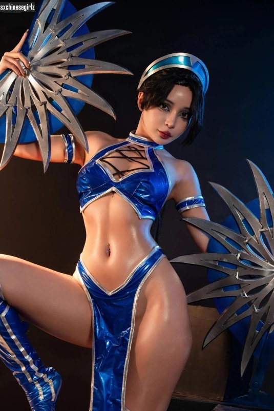 Китана косплей