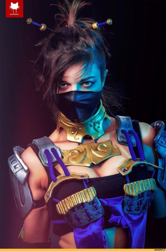 Китана мортал комбат