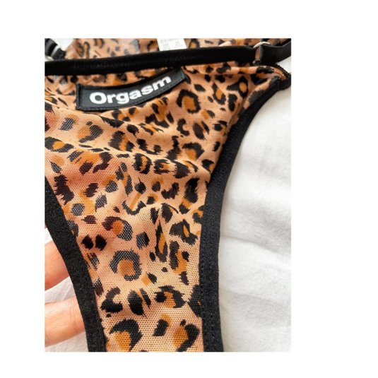 Леопардовые трусики женские
