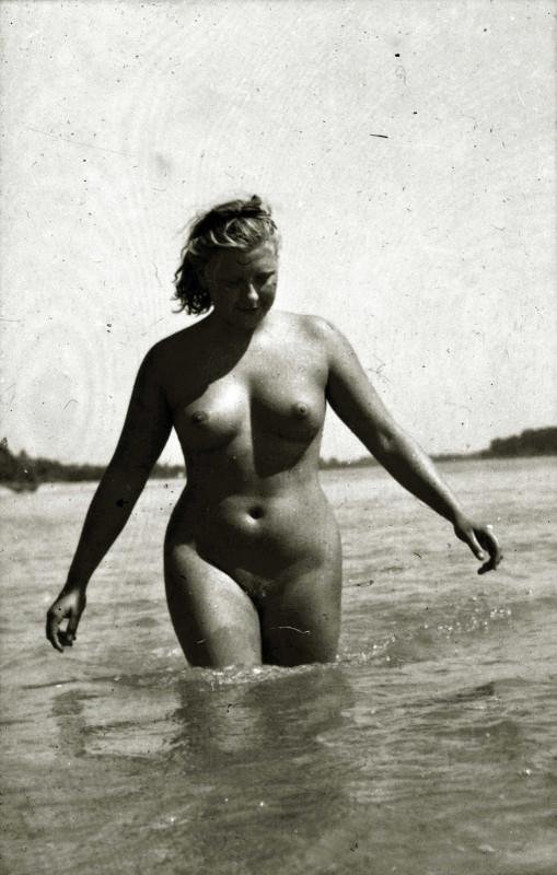 Советские женщины нагие