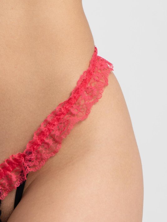 Женские трусики с доступом