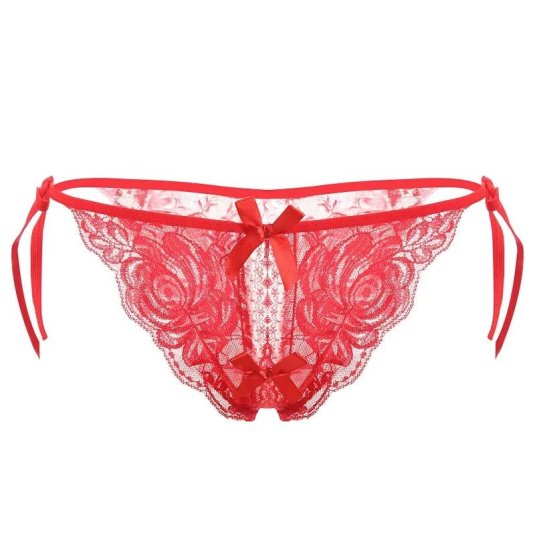 Трусы с вырезом в интимной зоне