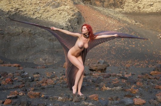 Фотосессия с крыльями