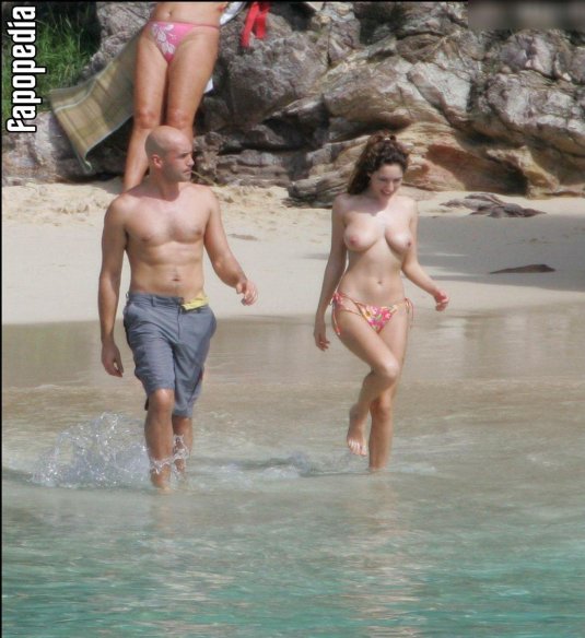 Келли брук порнография