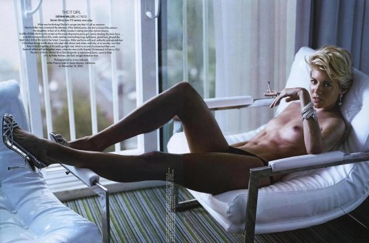 Голые актриса