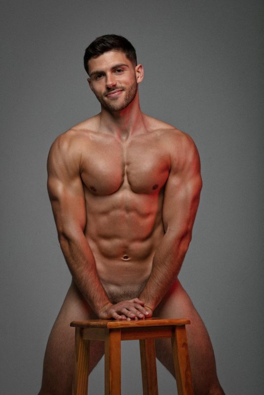 Красивые голые парни