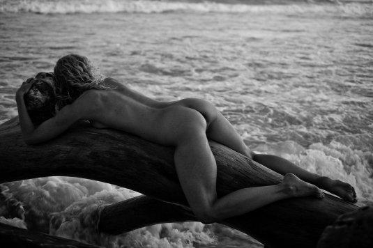 Море эротика