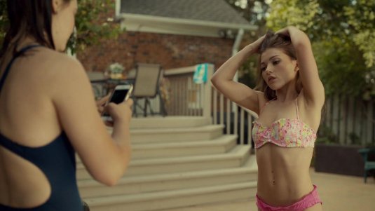 Кэти дуглас