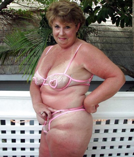 Голые зрелые бабушки