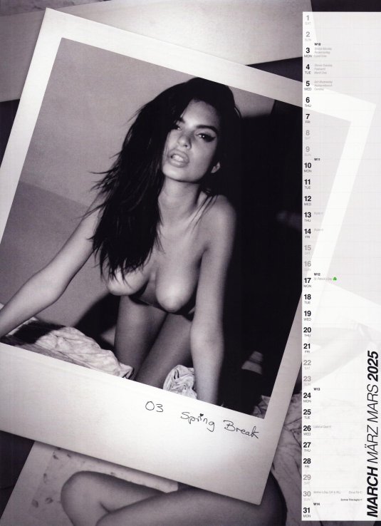 Голая эмили ратажковски