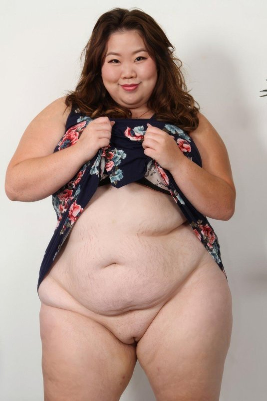 Толстая девушка