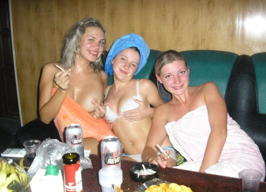 Женщины в сауне частное