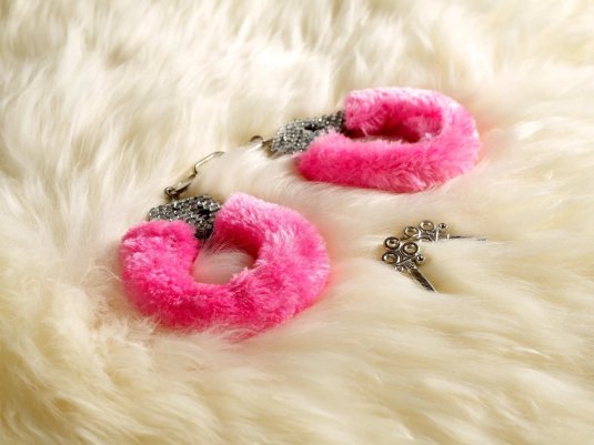 Наручники розовые