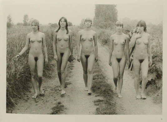 Пионерский лагерь ретро ню