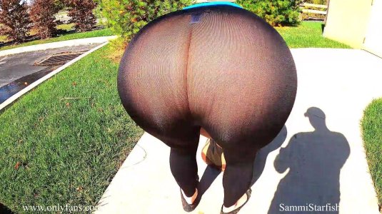 Большие попки в колготках