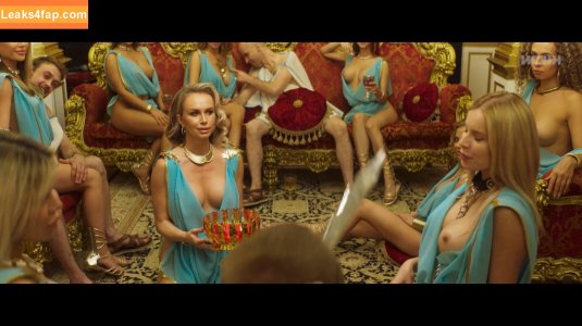 Жизнь по вызову сериал 2022