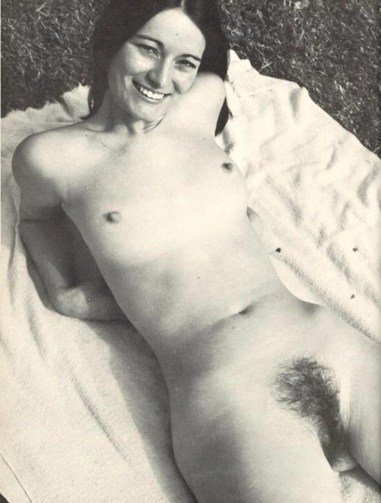 Волосатые нудисты