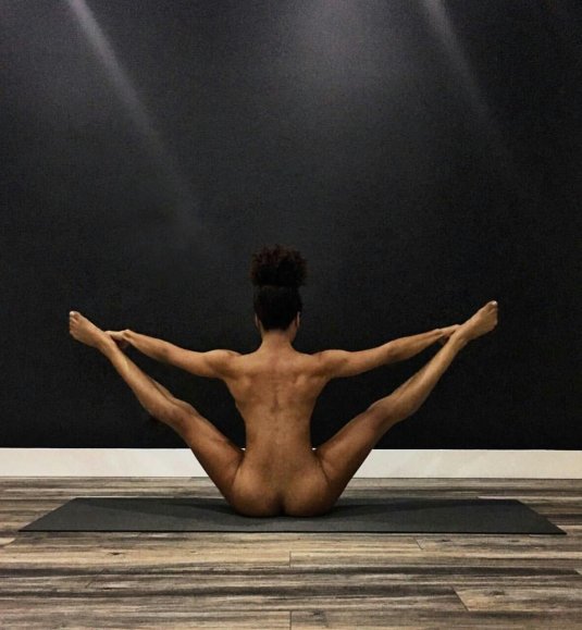 Джейми мари голая йога