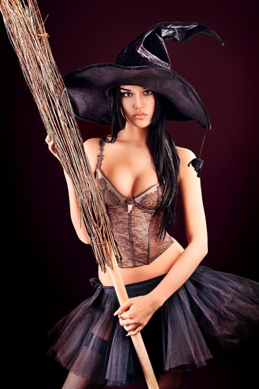 Красивые ведьмочки