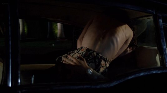 Обнаженная актриса