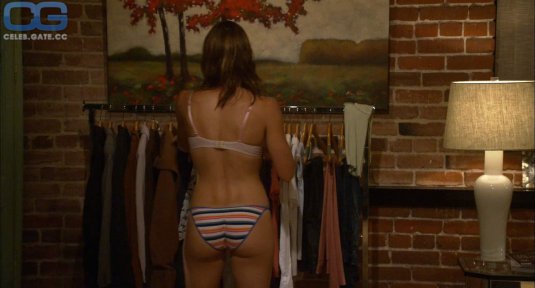 Джессика бил попка