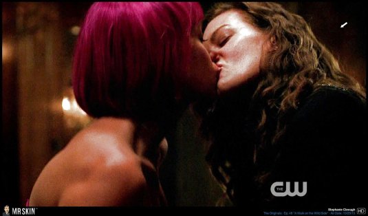 Ривердейл шерил и тони постельная сцена