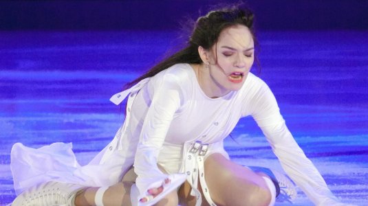 Евгения медведева фигуристка