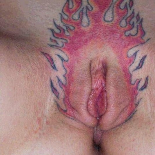 Красивая татуировка