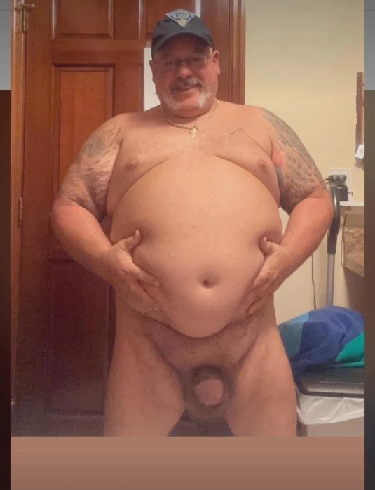 Голые толстые мужики