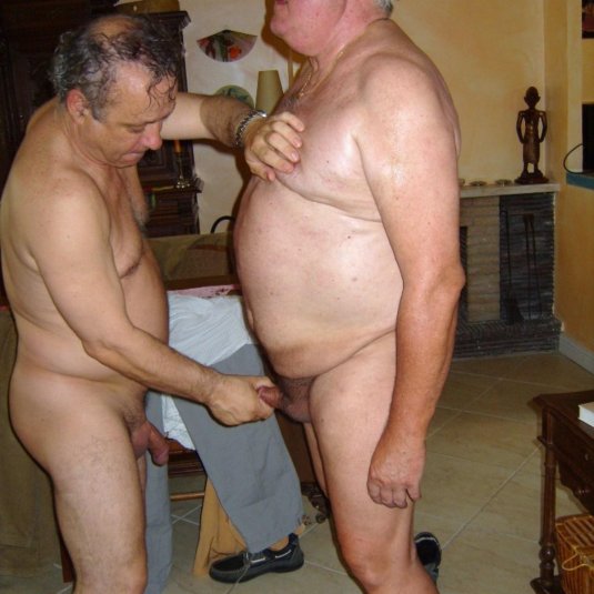 Голые пожилые мужики