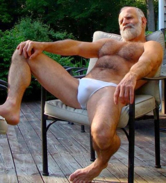 Старые голые волосатые мужики