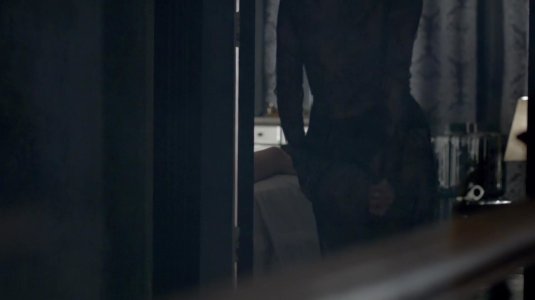 Лара пулвер шерлок